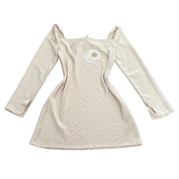 ⭐️PRINCESS POLLY - STAR POWER MINI DRESS IN CHAMPAGNE⭐️ - Picture 4 of 6